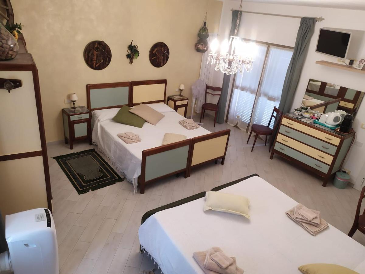 La Terra Di Mingo Bed & Breakfast Vado Ligure Exterior photo