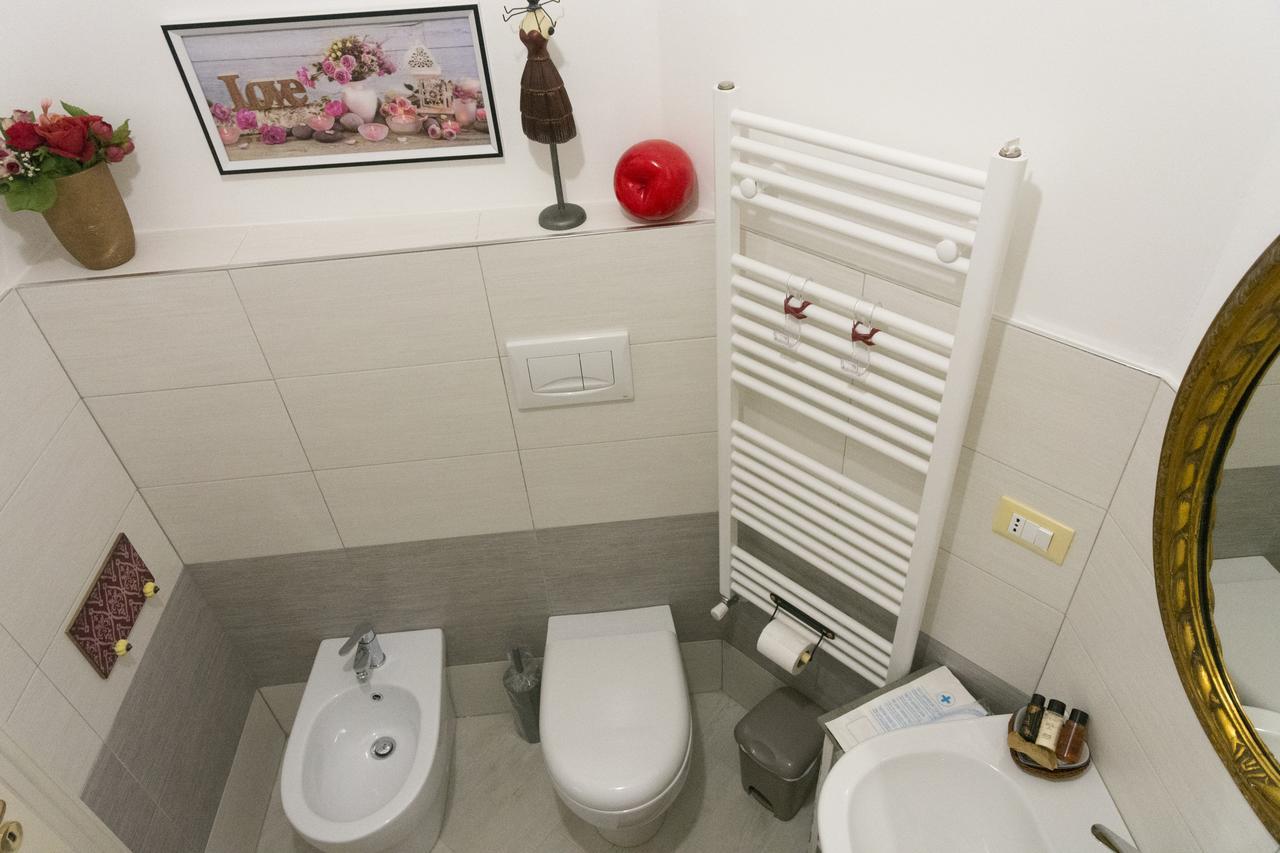 La Terra Di Mingo Bed & Breakfast Vado Ligure Exterior photo